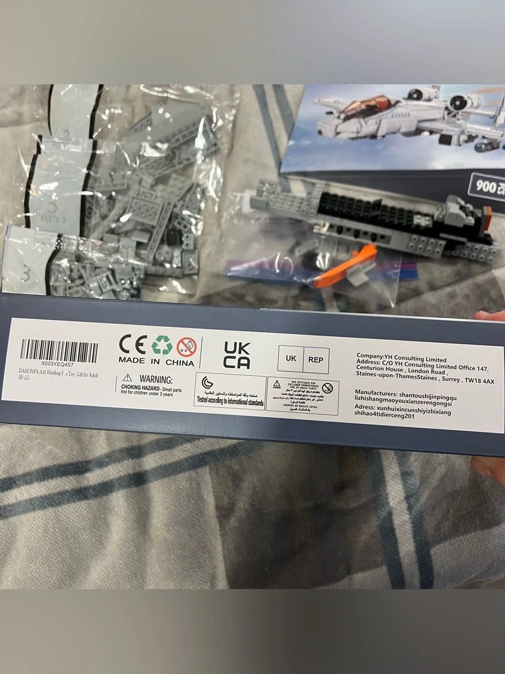 DAHONPA A-10 Warthog Thunderbolt II Attack Plane Building Set 900 PCS Complete